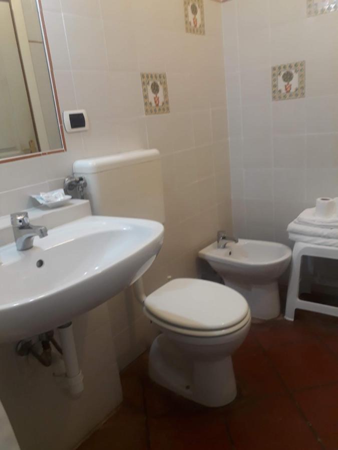 Agriturismo Terre Di Mare Bordighera 발레크로시아 외부 사진