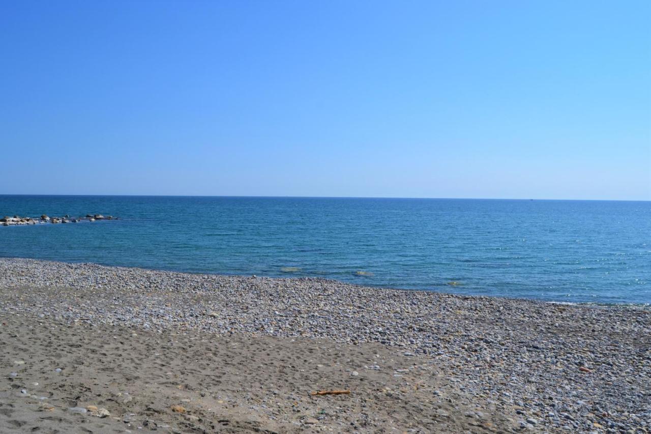 Agriturismo Terre Di Mare Bordighera 발레크로시아 외부 사진